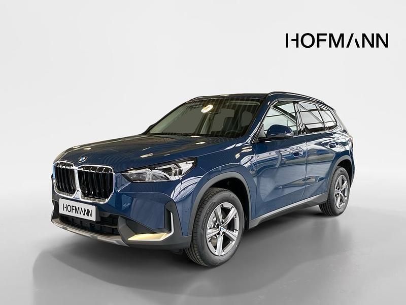 Neu BMW X1 Shadowline 170 PS (125 kW) 2026 Dune grey metallic SUV