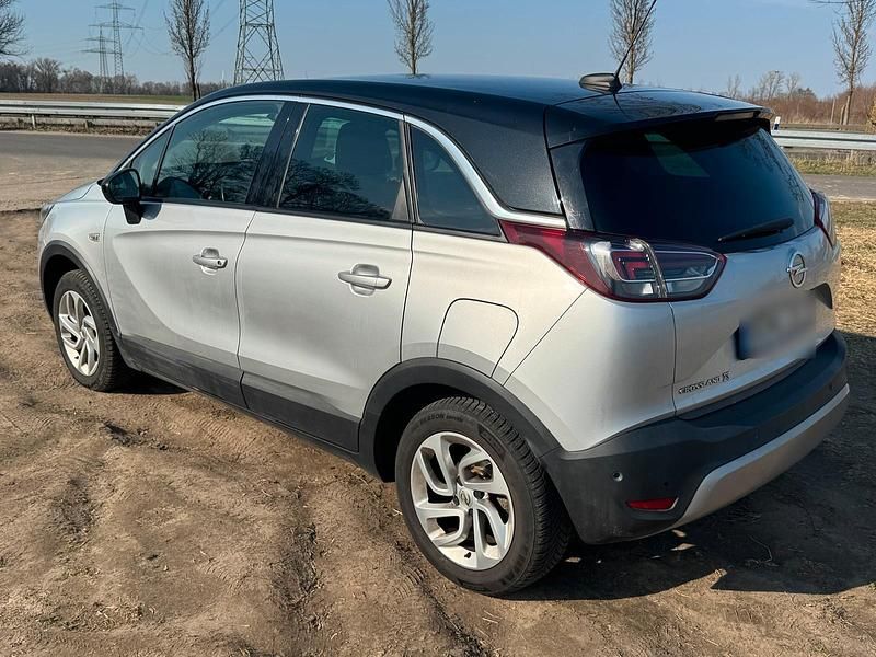 Gebraucht Opel Crossland 110 PS (80 kW) 2018 Silber SUV
