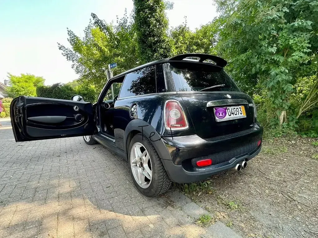Gebraucht Mini Cooper S 174 PS (127 kW) 2008 Schwarz Kleinwagen