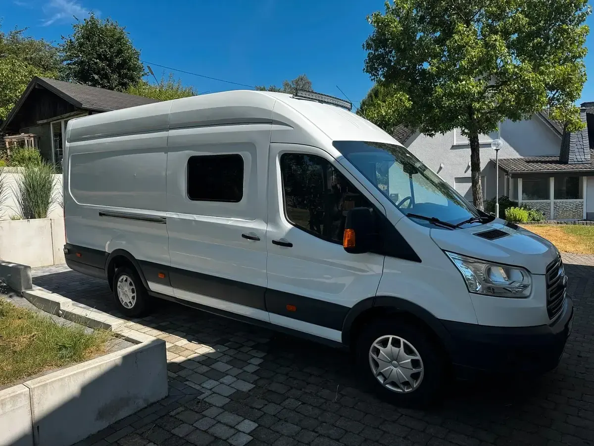 Gebraucht Ford Transit 131 PS (96 kW) 2017 Weiß Van