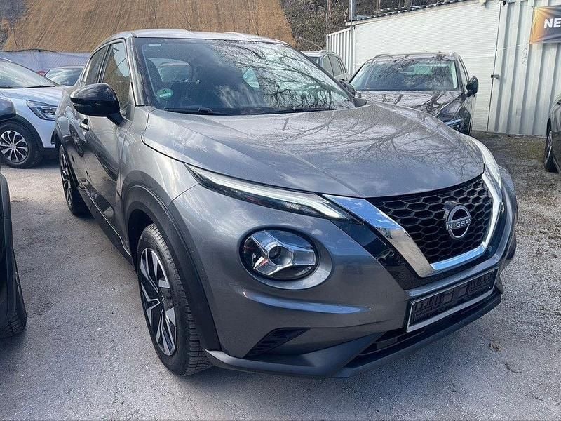 Gebraucht Nissan Juke Acenta 114 PS (83 kW) 2023 Grau SUV