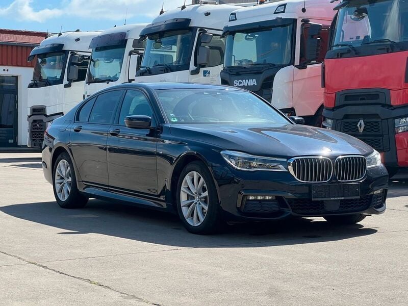 Gebraucht BMW 740 M Sport 320 PS (235 kW) 2017 Schwarz Limousine