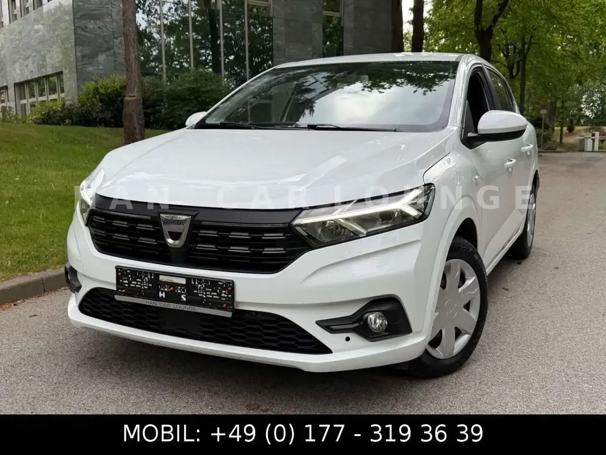 Gebraucht Dacia Sandero 101 PS (74 kW) 2021 Weiß Limousine