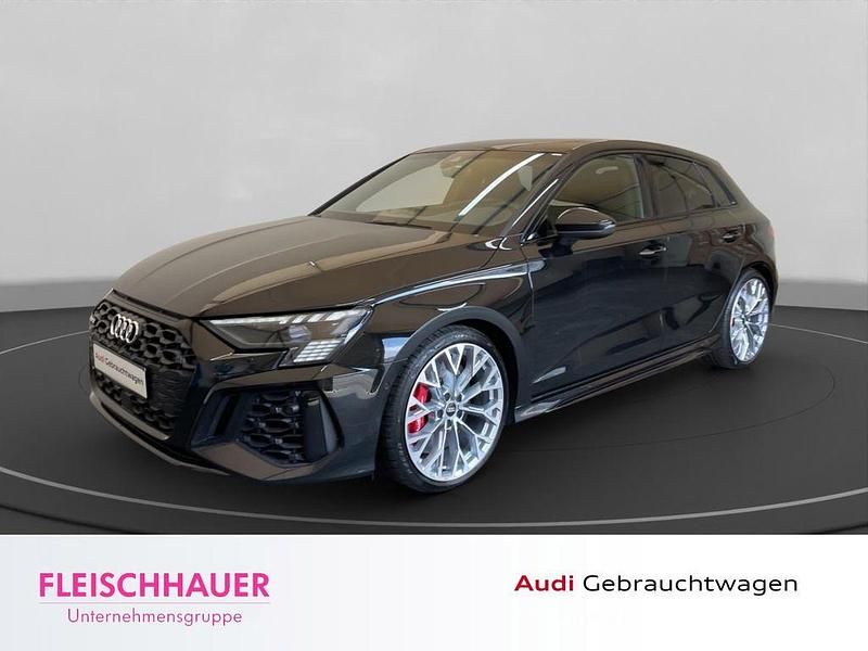 Schwarz Gebraucht 2022 Audi RS3 Sportback Comfort Kleinwagen | 52.970 € (Fairer Preis) - Bild 1/4