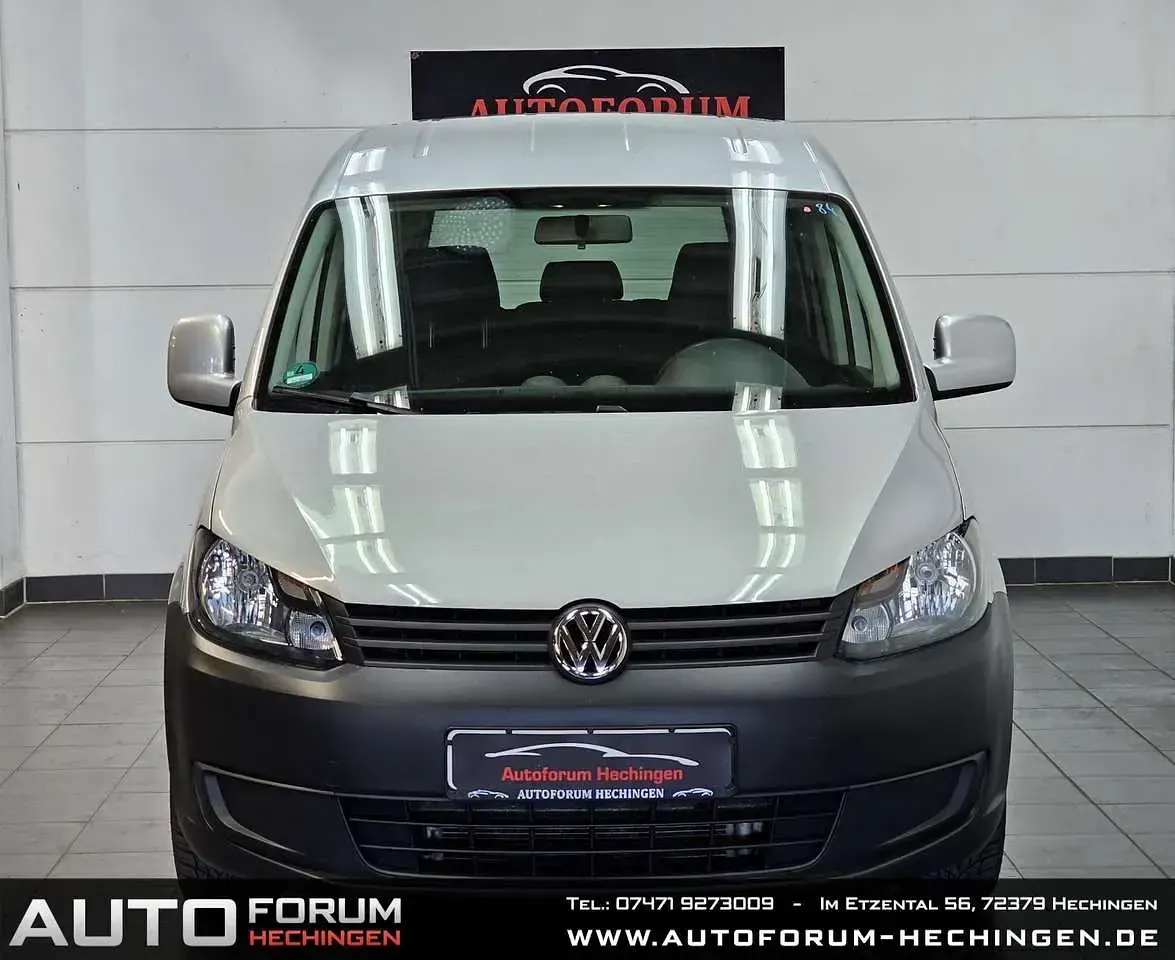 Gebraucht VW Caddy Trendline 86 PS (63 kW) 2014 Silber Van / Kleinbus