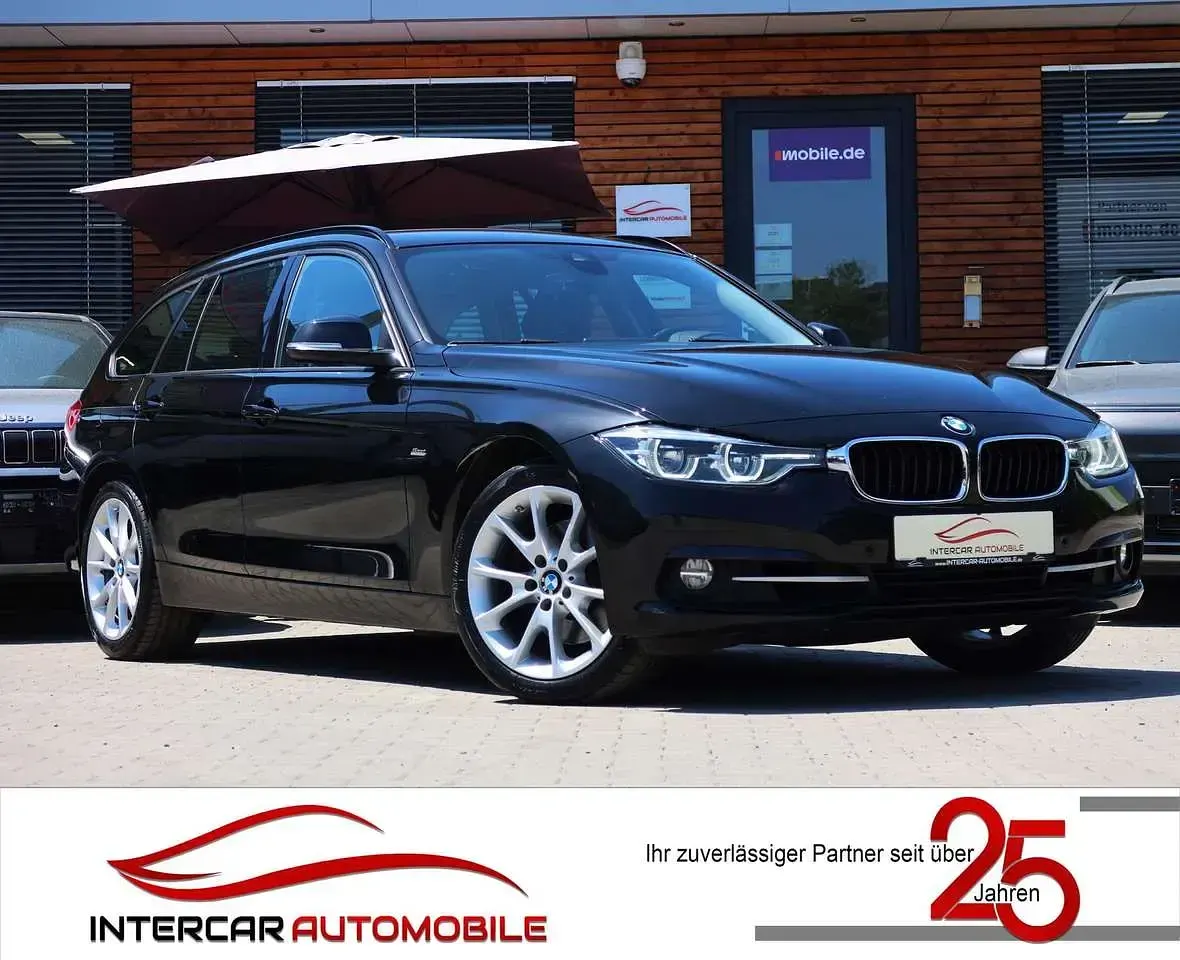Gebraucht BMW 330 Sport Line 258 PS (189 kW) 2018 Kombi