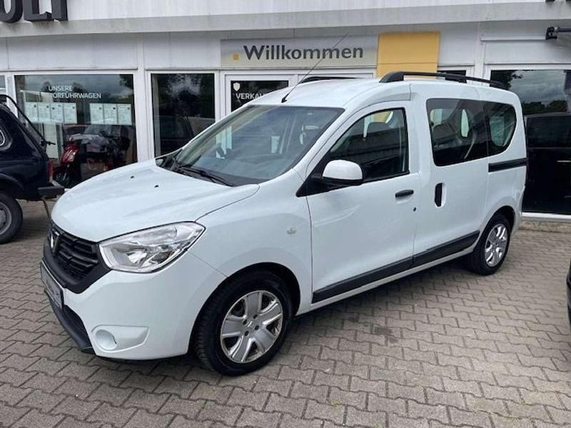 Weiß Gebraucht 2018 Dacia Dokker Van | 9.950 € (Etwas zu teuer) - Bild 1/4