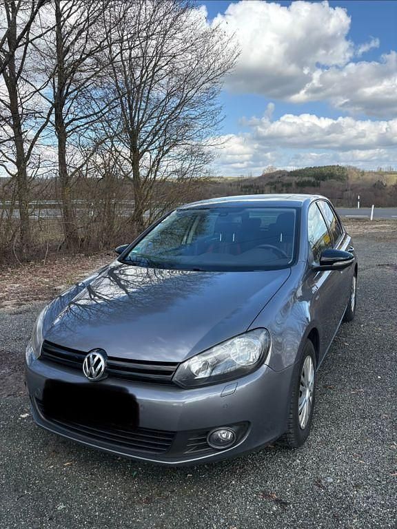 Gebraucht VW Golf VII Match 122 PS (89 kW) 2012 Grau Limousine