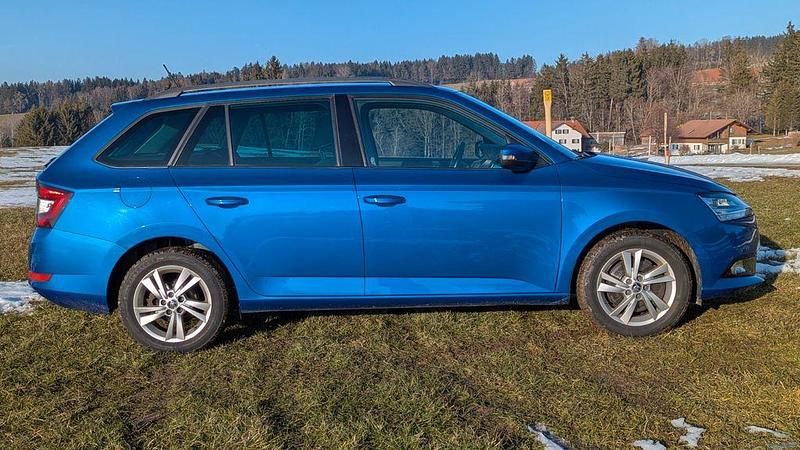 Gebraucht Skoda Fabia Style 110 PS (80 kW) 2019 Blau Kombi