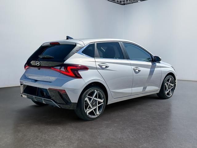 Gebraucht 2024 Hyundai i20 Style Kleinwagen | 22.140 € (Teuer) - Bild 1/1