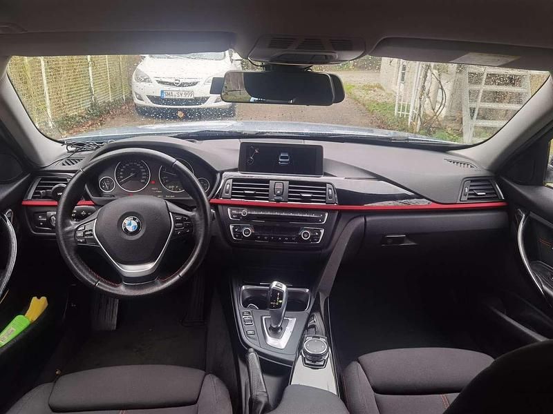 Gebraucht BMW 318 184 PS (135 kW) 2014 Blau Kombi
