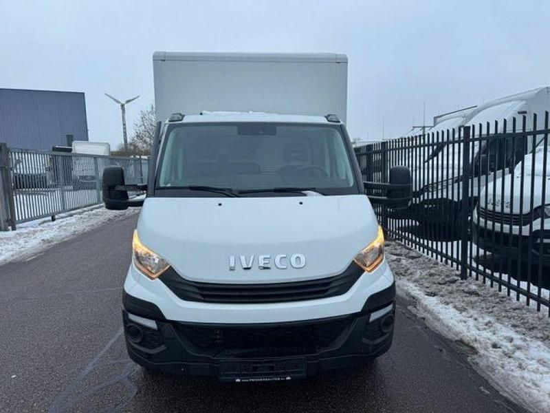 Gebraucht Iveco Daily 156 PS (114 kW) 2019 White ic 194 Van