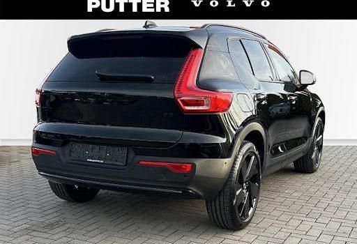 Gebraucht Volvo XC40 Plus 163 PS (119 kW) 2025 Schwarz SUV