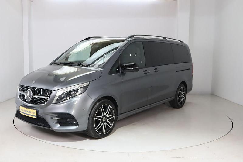 Grau Gebraucht 2022 Mercedes V250 AMG Van / Kleinbus | 39.690 € (Superpreis) - Bild 1/4