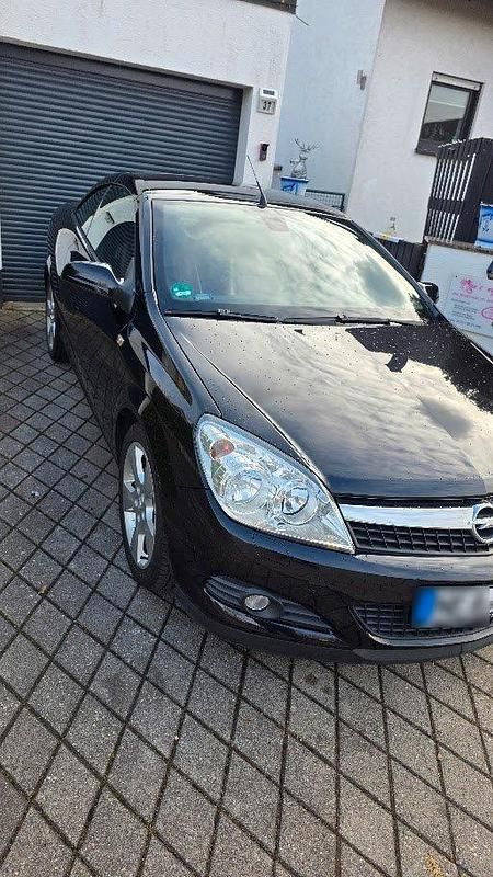 Gebraucht Opel Astra Cabriolet 140 PS (102 kW) 2008 Cabrio