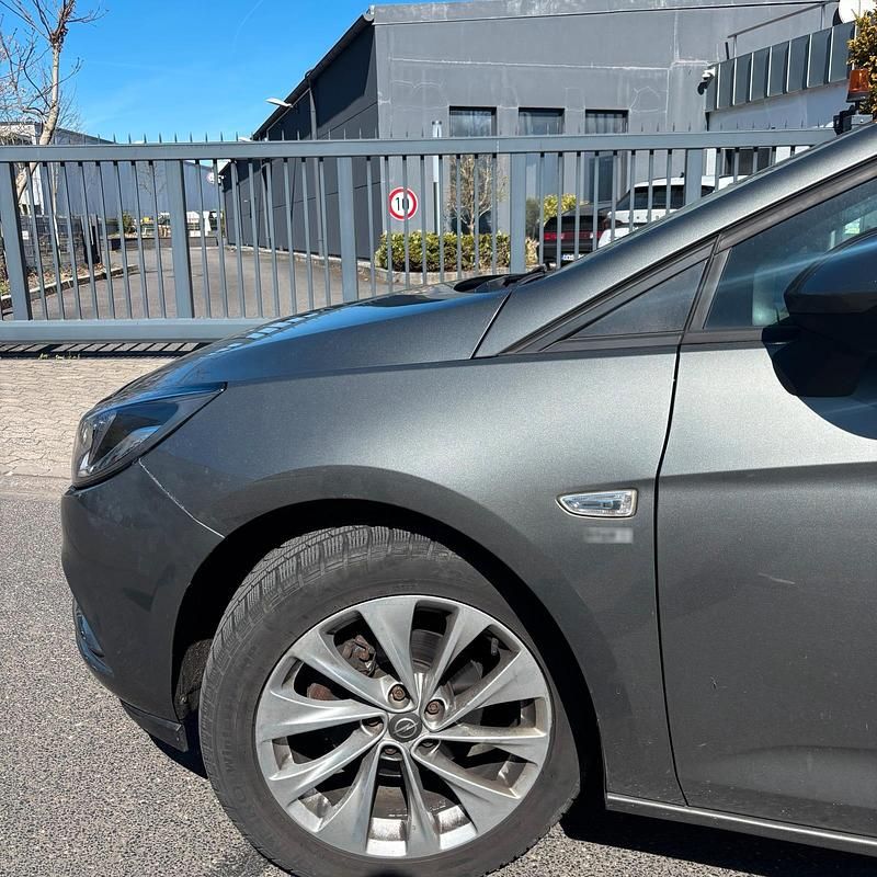 Używany Opel Astra 110 KM (80 kW) 2019 Szary Kombi
