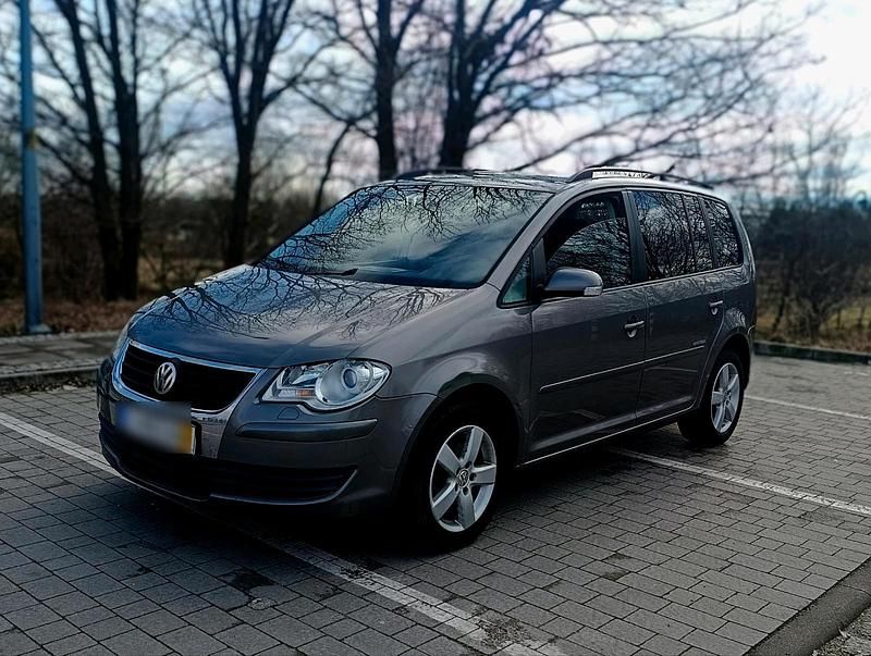 Gebraucht VW Touran 105 PS (77 kW) 2008 Grau Van / Kleinbus