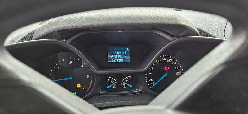 Second-hand Ford Transit Connect 102 CP (75 kW) 2014 Albastru Monovolum