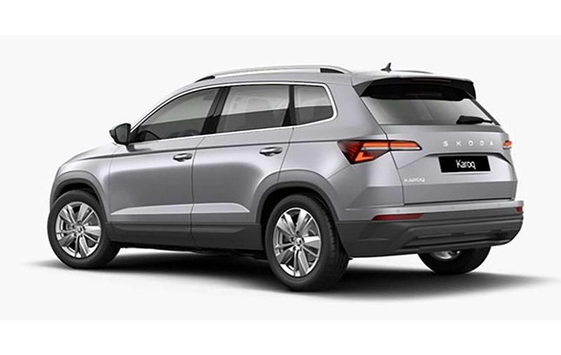 Neu Skoda Karoq Selection 150 PS (110 kW) 2025 Silber brillant metallic SUV