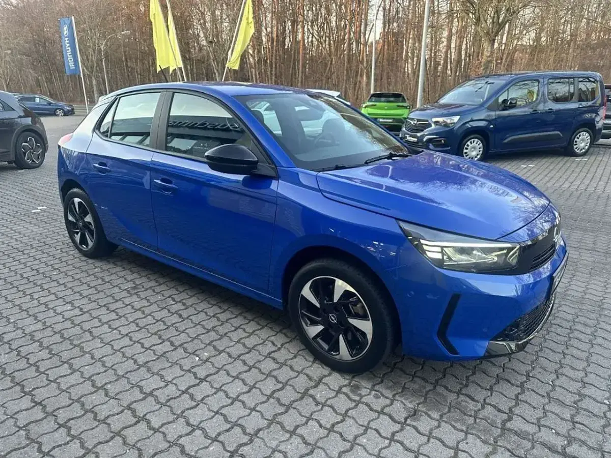 Usata Opel Corsa-e 100 kW (136 CV) 2023 Blu Utilitaria