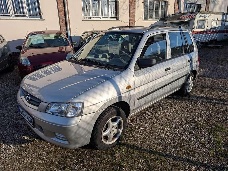 Gebraucht Mazda Demio 63 PS (46 kW) 2001 Silber Kleinwagen