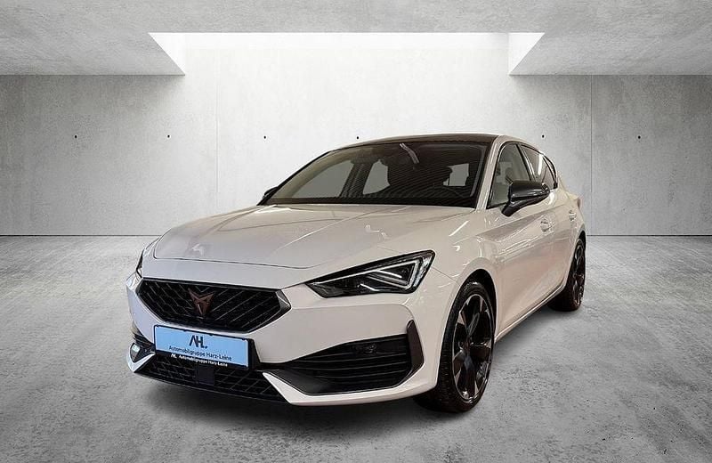 Gebraucht Cupra Leon 150 PS (110 kW) 2023 Weiß Limousine