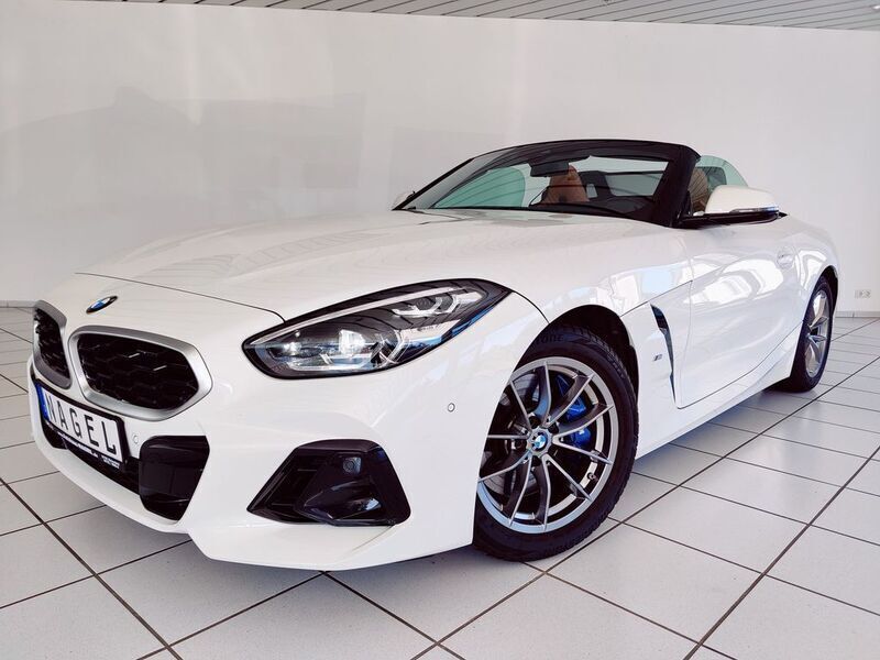 Weiß Gebraucht 2023 BMW Z4 M Sport Cabrio | 45.555 € (Fairer Preis) - Bild 1/4