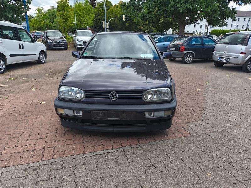 Schwarz Gebraucht 1992 VW Golf Limousine | 13.990 € - Bild 1/4