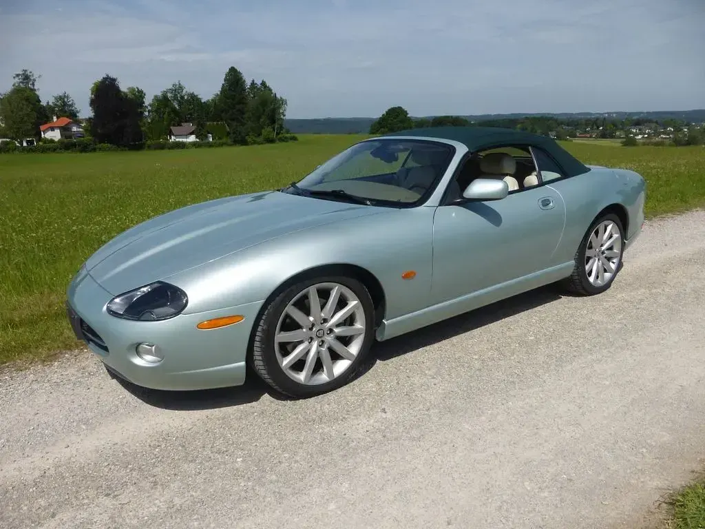 Gebraucht Jaguar XK8 298 PS (219 kW) 2005 Grau Cabrio