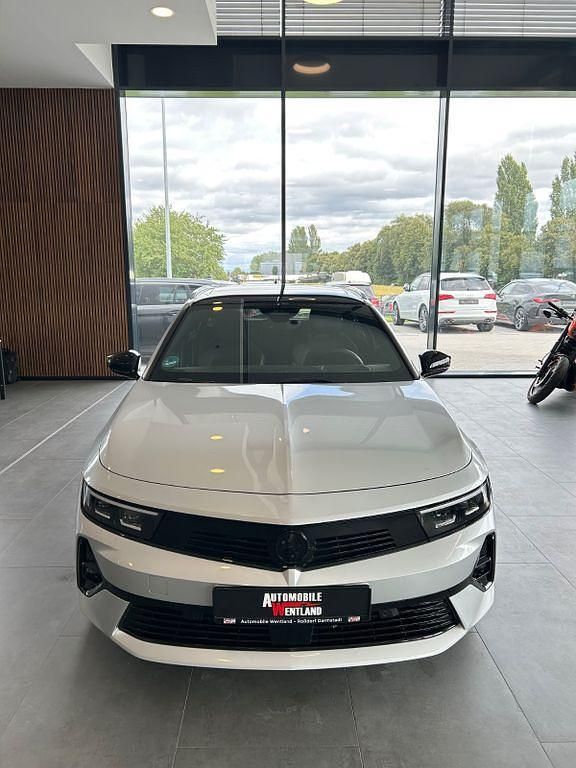 Gebraucht Opel Astra Ultimate 131 PS (96 kW) 2023 Silber Kombi