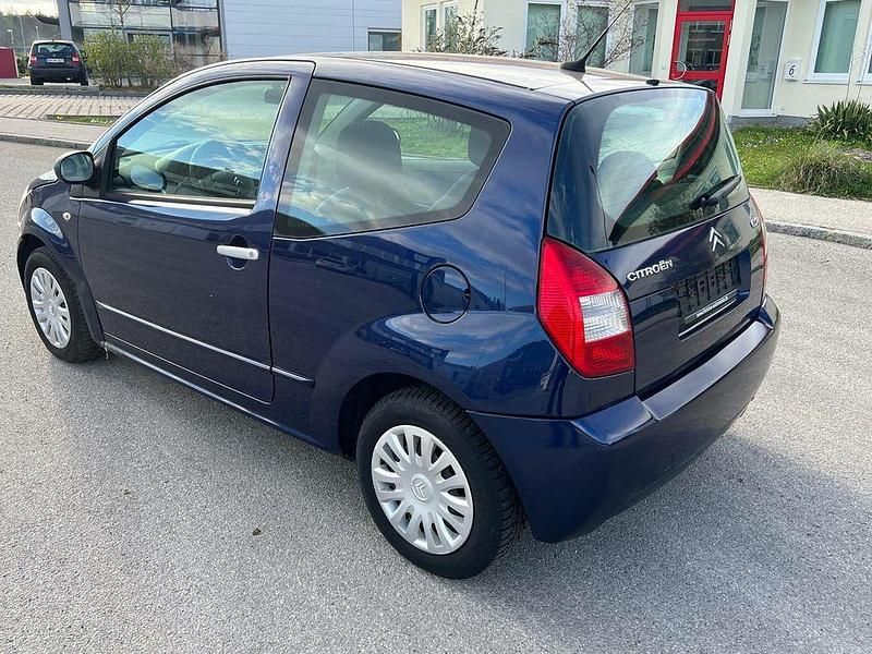 Gebraucht Citroën C2 Comfort 60 PS (44 kW) 2007 Blau Kleinwagen