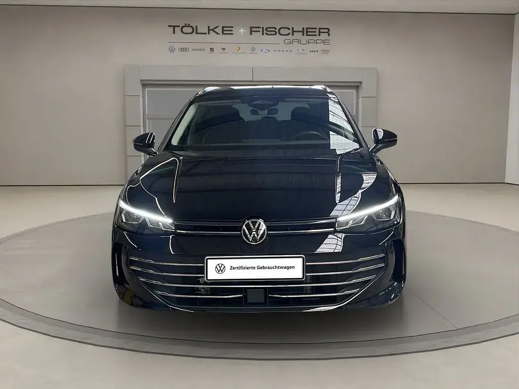 Gebraucht VW Passat Business 150 PS (110 kW) 2025 Schwarz Kombi