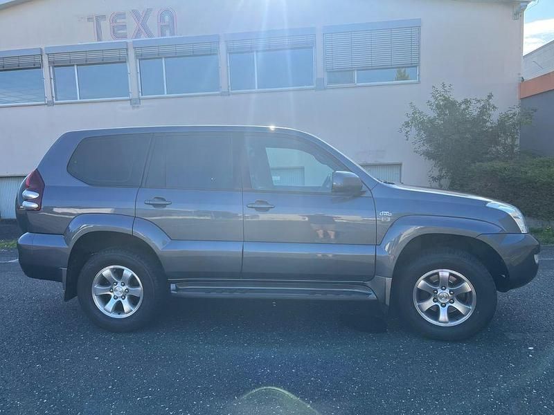 Gebraucht Toyota Land Cruiser 166 PS (122 kW) 2005 Grau SUV