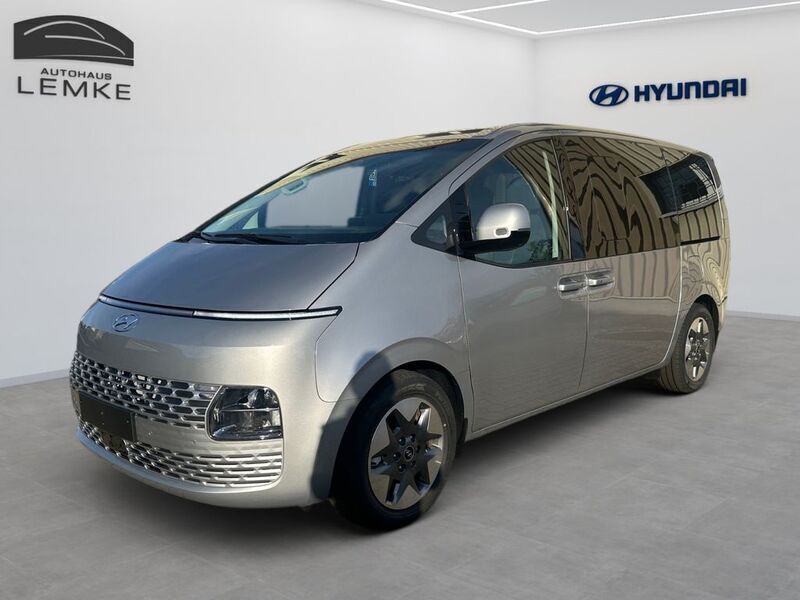Shimmering silber metallic Neu 2024 Hyundai Staria Prime Van | 55.990 € - Bild 1/4