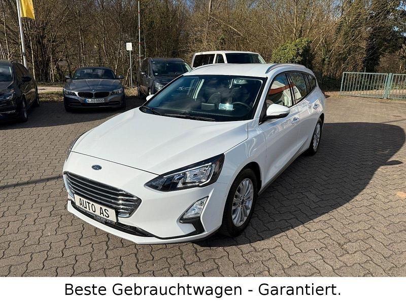 Gebraucht Ford Focus Titanium 125 PS (91 kW) 2022 Weiß Kombi
