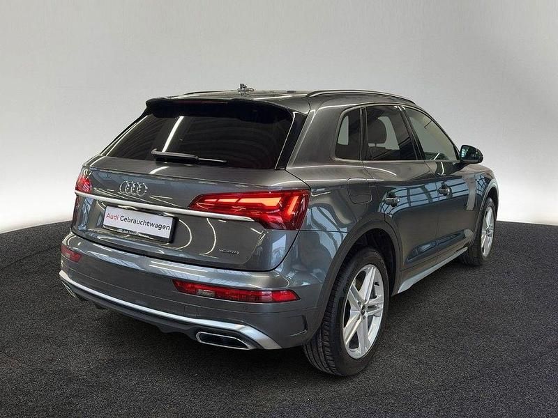 Gebraucht Audi Q5 Ambiente 204 PS (150 kW) 2022 Daytonagrau perleffekt SUV