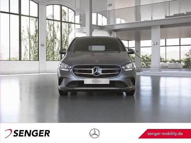 Grau Gebraucht 2019 Mercedes B180 Progressive Van / Kleinbus | 20.990 € (Fairer Preis) - Bild 1/4
