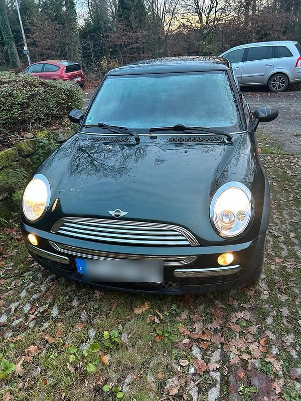 Grün Gebraucht 2003 Mini ONE Kleinwagen | 3.000 € (Etwas zu teuer) - Bild 1/4