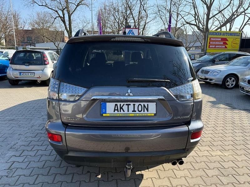 Gebraucht Mitsubishi Outlander Instyle 156 PS (114 kW) 2012 Grau SUV