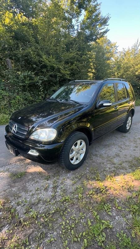 Gebraucht Mercedes ML400 250 PS (183 kW) 2004 Schwarz SUV