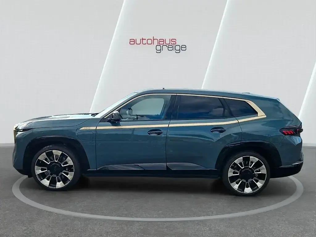 Używany BMW XM Performance 653 KM (480 kW) 2024 Zielony SUV