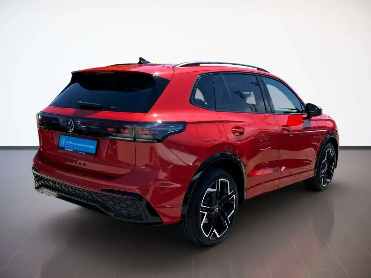 Gebraucht VW Tiguan R-line 272 PS (200 kW) 2025 Persimmon red SUV