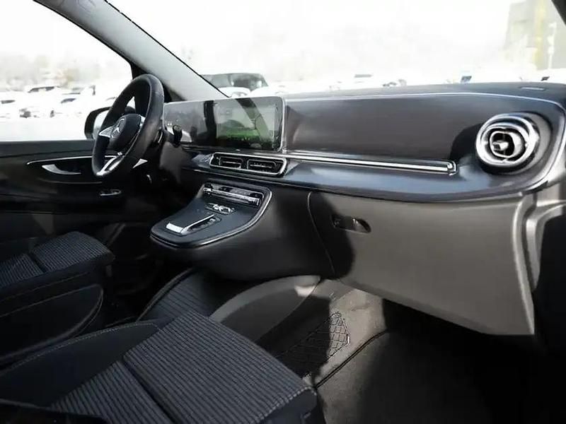 Gebraucht Mercedes V250 Style 190 PS (139 kW) 2025 Graphitgrau metallic Van / Kleinbus