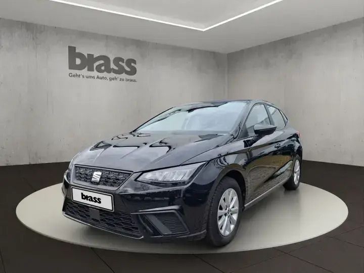 Midnight schwarz metallic Gebraucht 2023 Seat Ibiza Style Limousine | 16.450 € (Guter Preis) - Bild 1/4