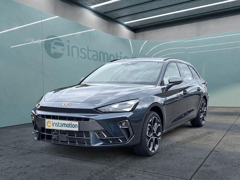 Grau Gebraucht 2025 Cupra Leon Kombi | 38.449 € (Teuer) - Bild 1/4