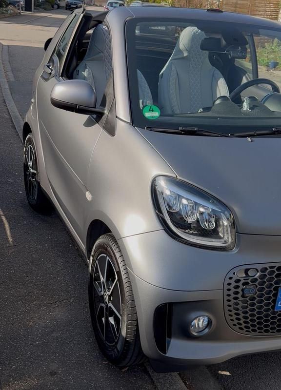 Gebraucht Smart ForTwo Coupé 60 kW (82 PS) 2021 Grau Cabrio