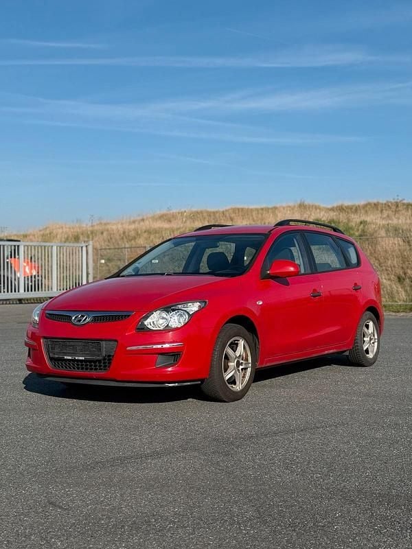 Gebraucht Hyundai i30 90 PS (66 kW) 2009 Kombi
