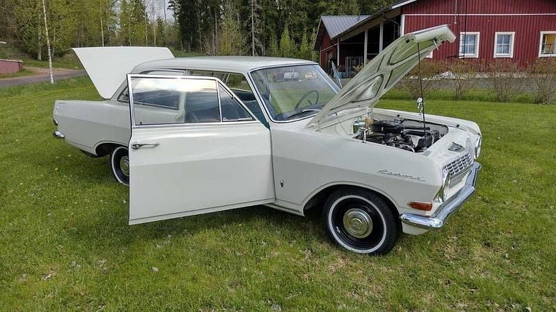 Gebraucht Opel Rekord 60 PS (44 kW) 1965 Weiß Limousine