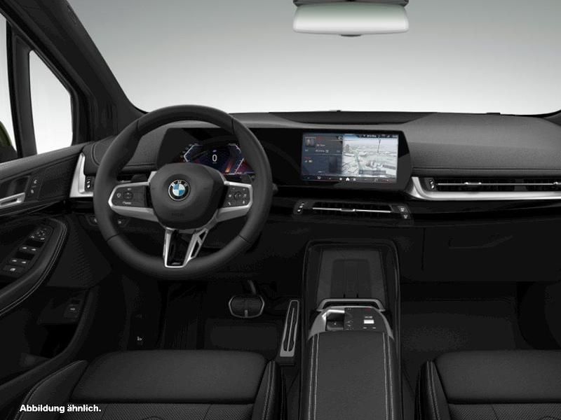 Gebraucht BMW 220 Active Tourer M Sport 156 PS (114 kW) 2025 Grün Van / Kleinbus