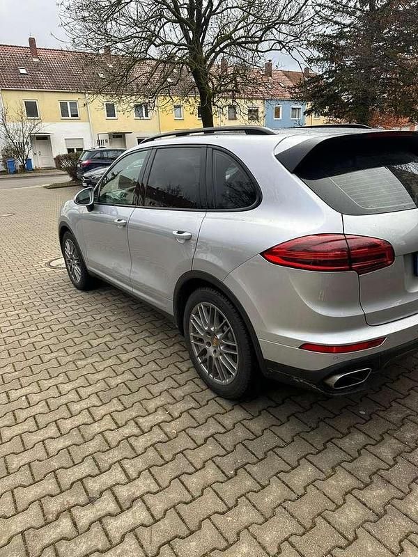Gebraucht Porsche Cayenne 262 PS (192 kW) 2015 SUV